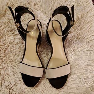 Beautiful tan and black Saks Fifth Ave wedges